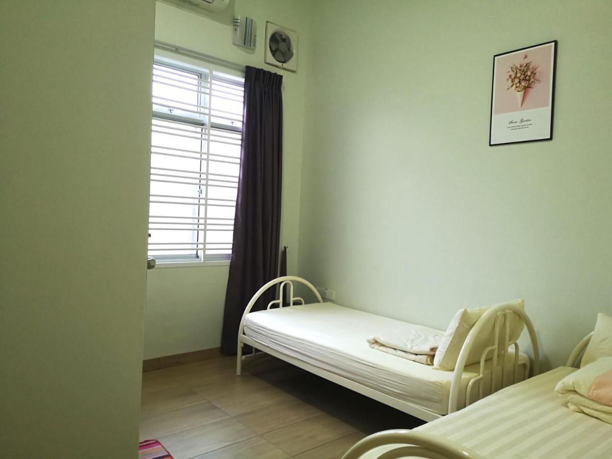 Tangkak Greenville Homestay Esterno foto